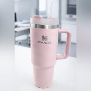 Hello Kitty x Stanley Pink Tumbler with Handle & Straw
